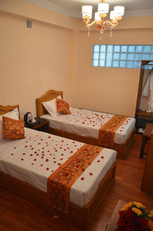 Royal Yadanarbon Hotel Mandalay Exterior photo
