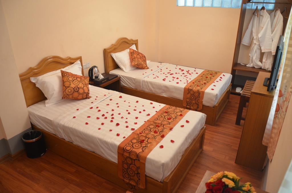 Royal Yadanarbon Hotel Mandalay Exterior photo