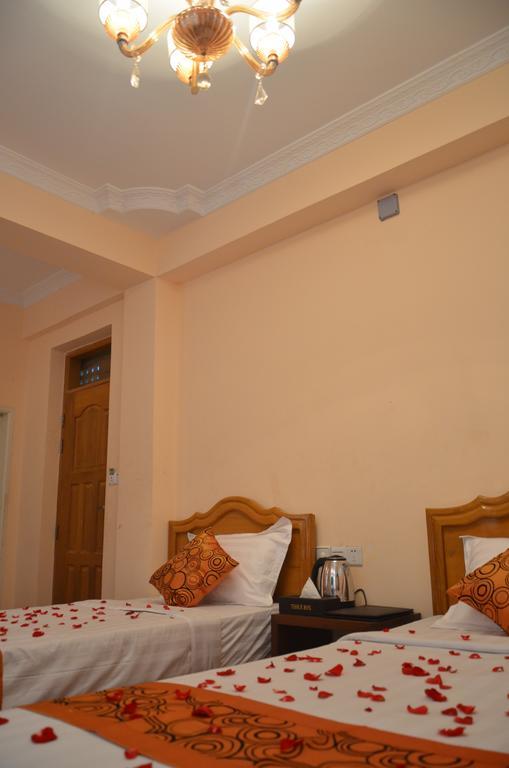 Royal Yadanarbon Hotel Mandalay Exterior photo